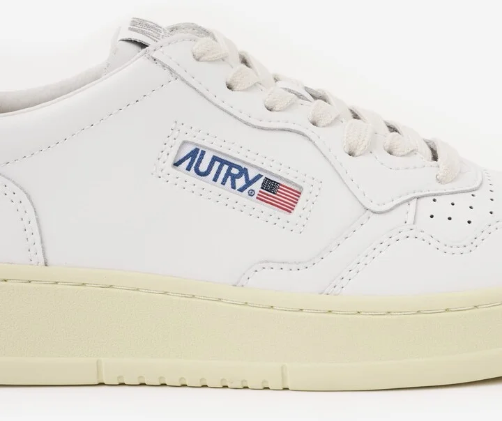 01 Low Sneakers - Image 2