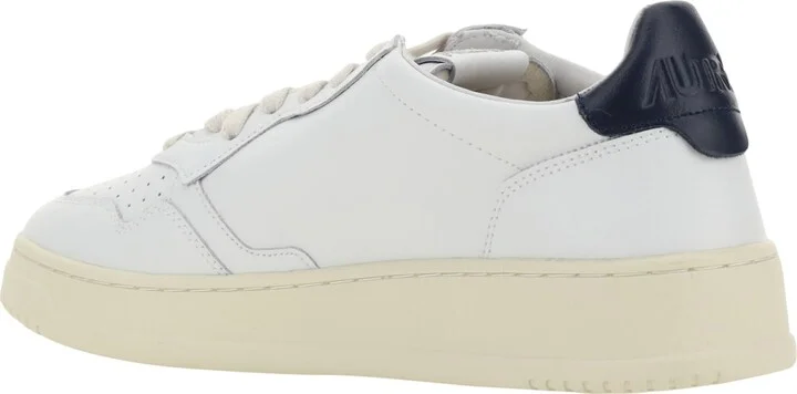 01 Low Sneakers - Image 3