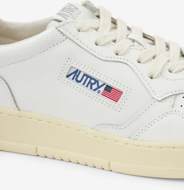 01 Low Sneakers - Image 4