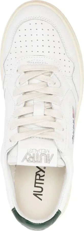 01 Low-Top Leather Sneakers - Image 4