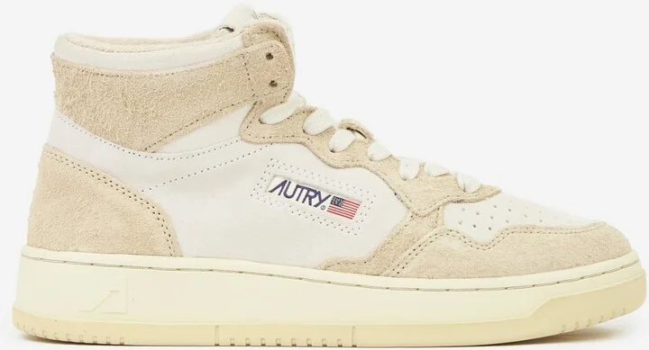 01 Mid Sneakers