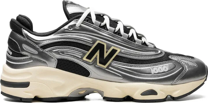 1000 Metallic Sneakers