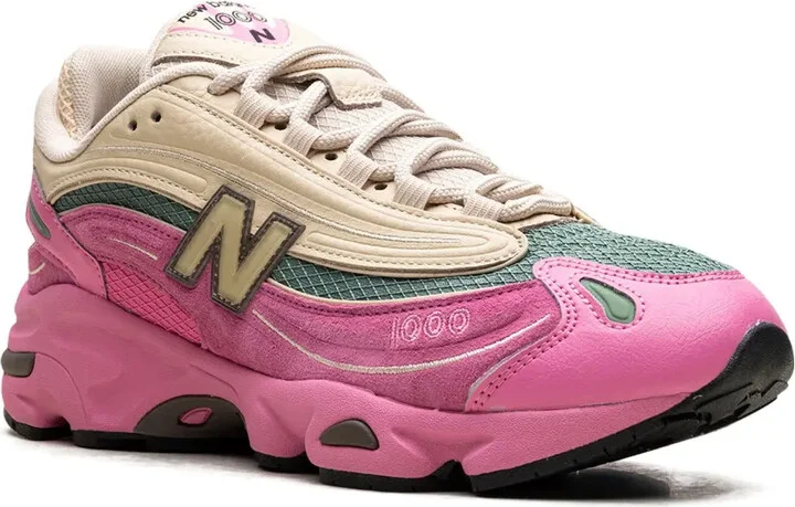 1000 "Pink" sneakers - Image 2