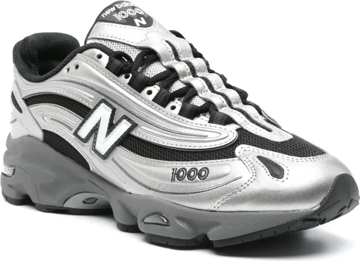 1000 Sneakers - Image 2