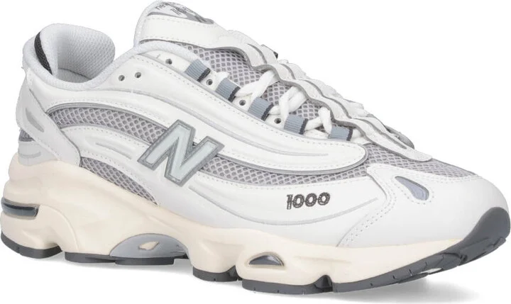 1000 Sneakers - Image 2