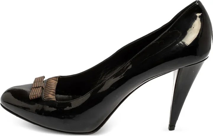 100mm Bow-Detail Pumps