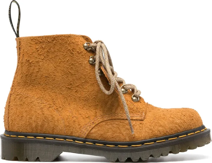 101 Lace-Up Suede Boots