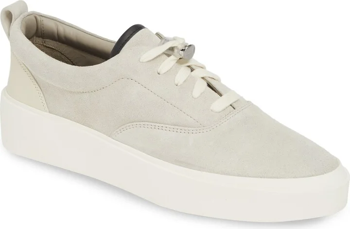 101 Low Top Sneaker