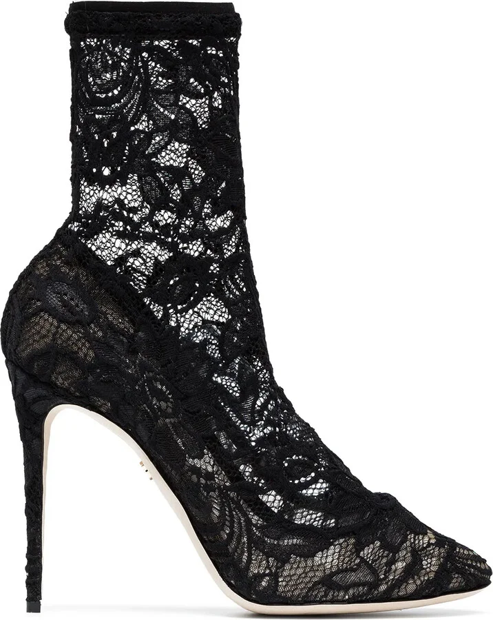 105 Lace Ankle Boots