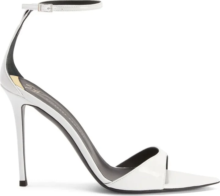 105mm Intriigo Strap sandals