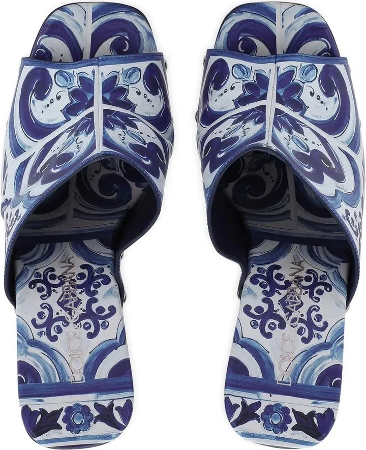 105mm Majolica-print platform clogs - Image 4
