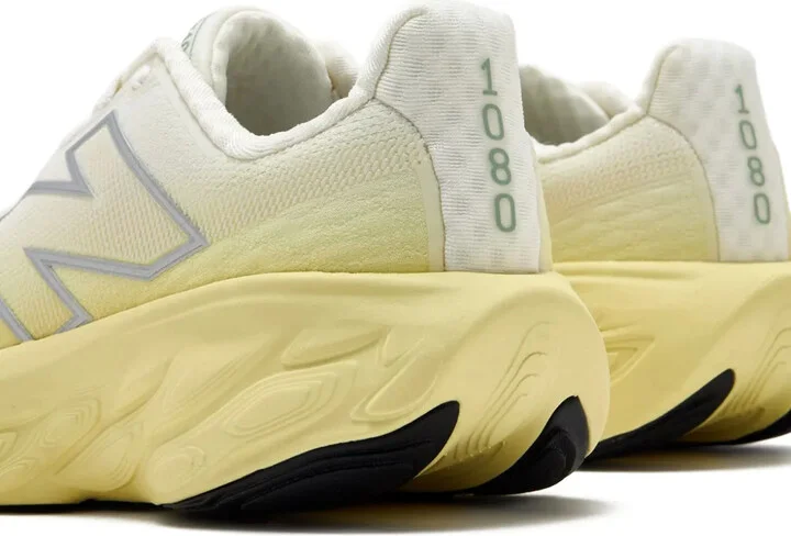 1080 V14 performance sneakers - Image 3
