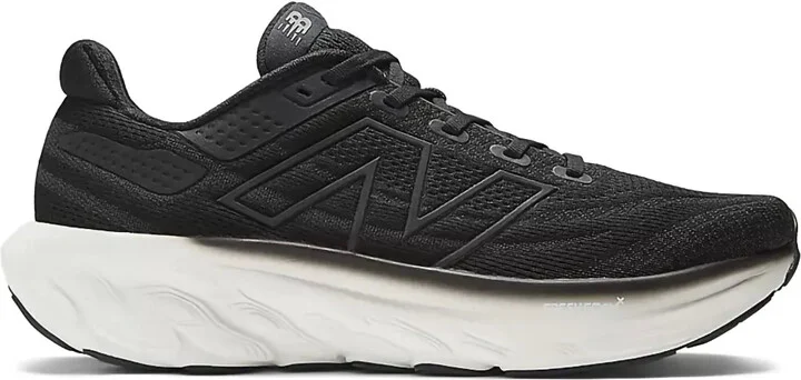 1080V13 "Black/White" sneakers
