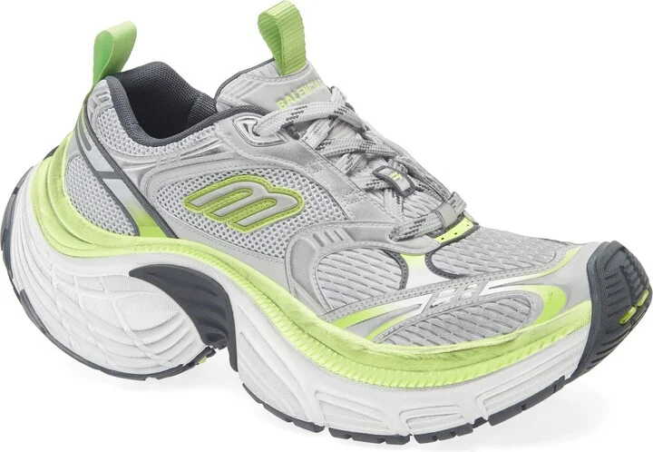 10XL Sneaker