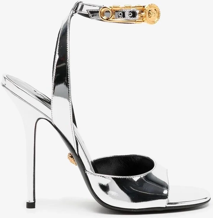 110 Metallic Leather Sandals