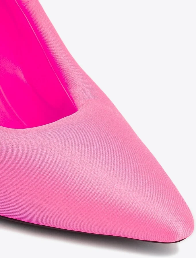 110 XL Exaggerated Pumps - Image 2