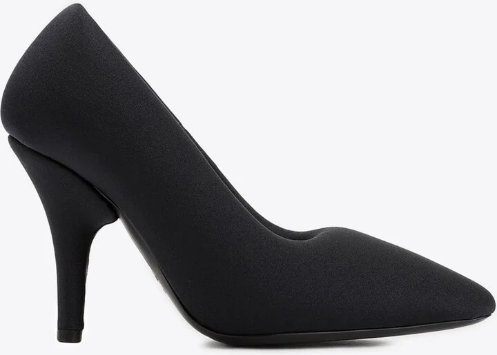 110 XL Exaggerated Pumps