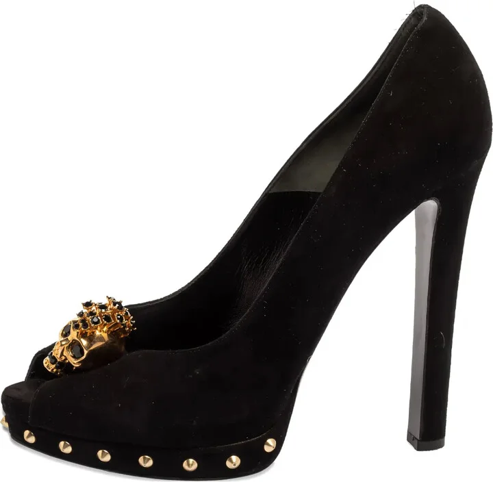 135mm Skull-Embellished Pumps