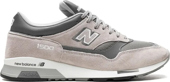 1500 "Made in UK" sneakers