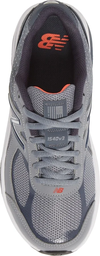 1540v3 Running Shoe - Image 5