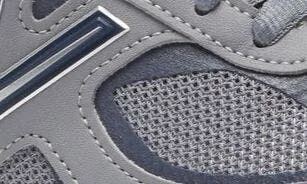 1540v3 Running Shoe - Image 9