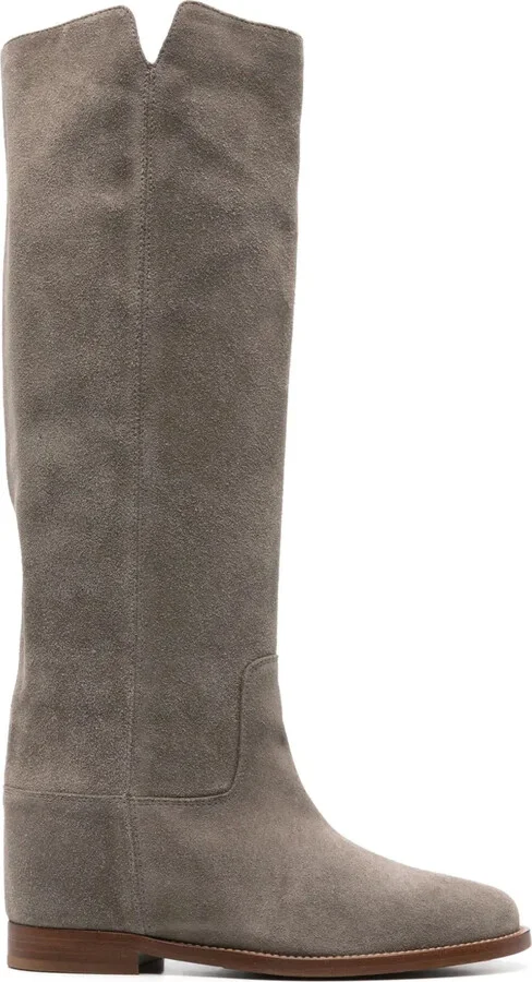 1586 Suede Boots