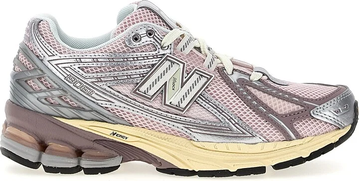 1906-R Sneakers Pink