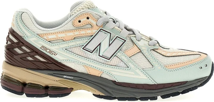 1906 Sneakers