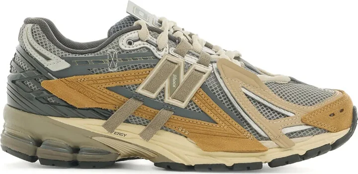 1906 Sneakers