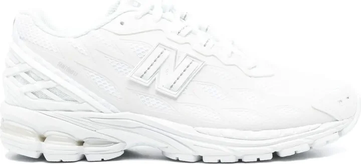 1906 Sneakers