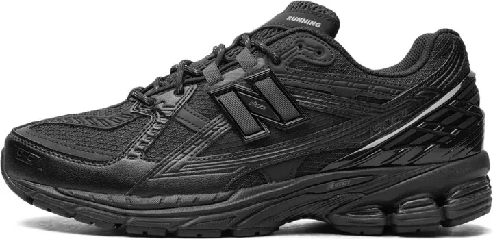 1906 "Tripple Black" sneakers - Image 3