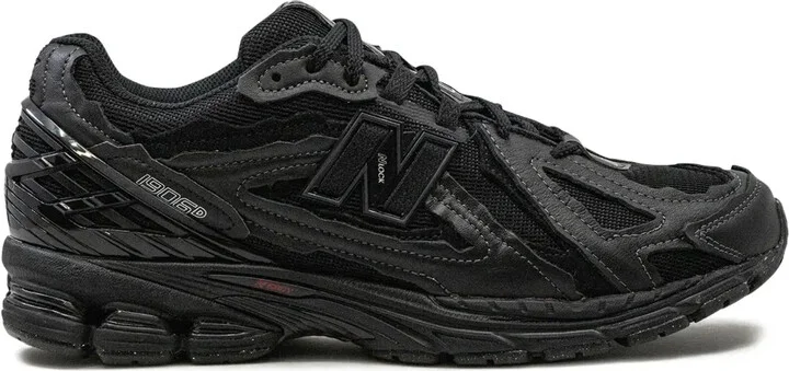 1906D low-top sneakers