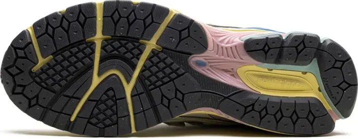 1906N "Lunar New Year" sneakers - Image 4