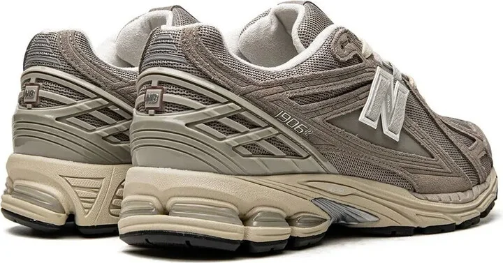 1906R "Beige/Cream" sneakers - Image 3