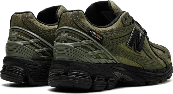 1906R "Green" sneakers - Image 3