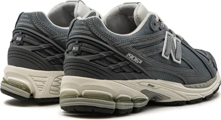 1906R low-top sneakers - Image 3