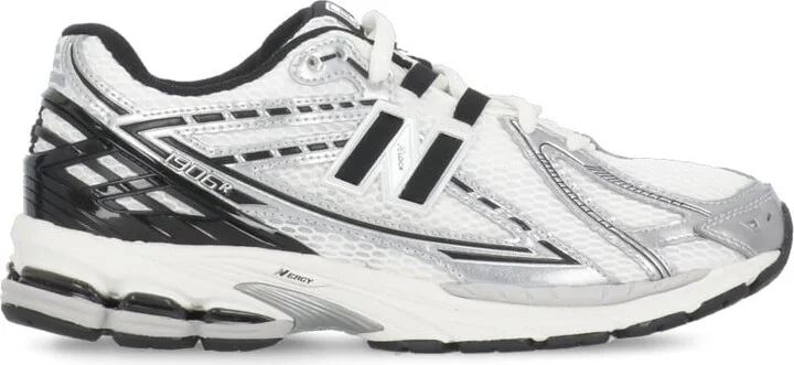 1906r Sneakers