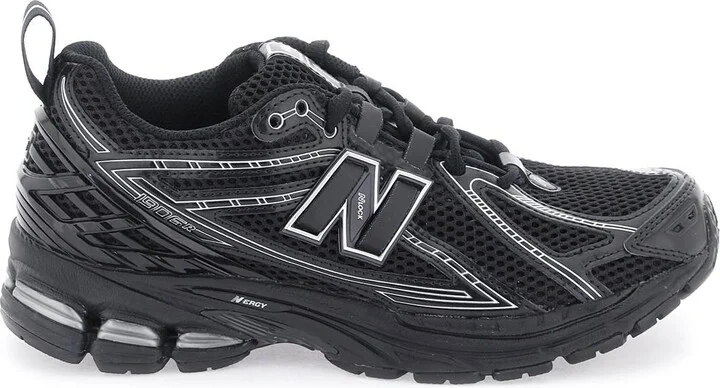 1906r Sneakers