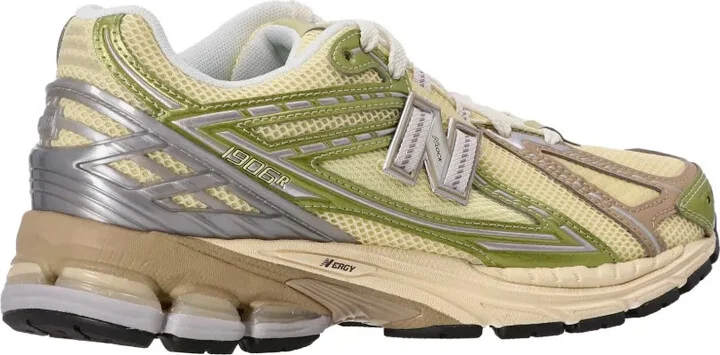 1906R trainers - Image 3