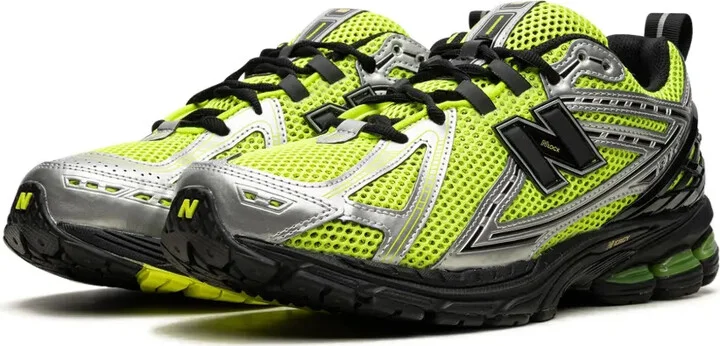 1906R "Volt / Black" panelled sneakers - Image 4