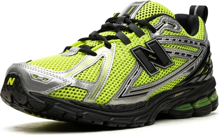 1906R "Volt / Black" panelled sneakers - Image 5