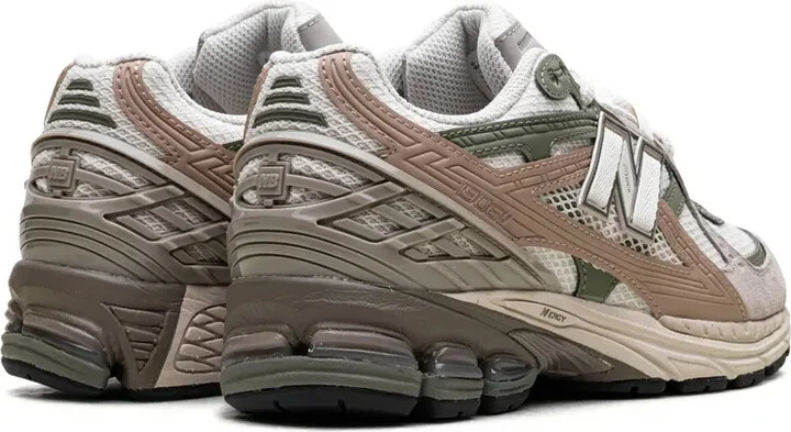 1906U"Linen/Dark Olivine/Flat Taupe" sneakers - Image 3