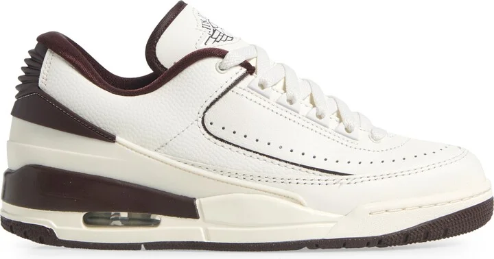2/3 Sneaker - Image 3