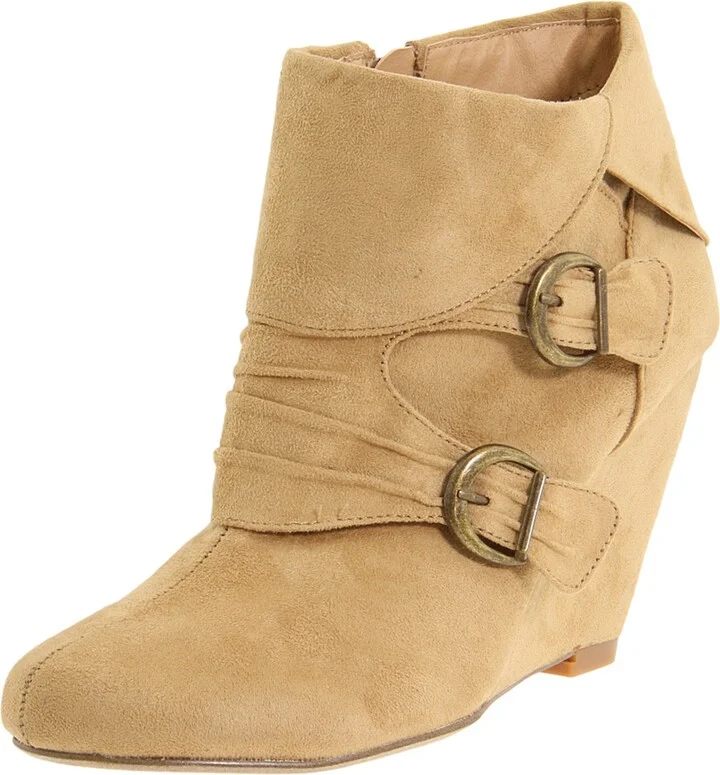 2 Lips Too Women's Crispy