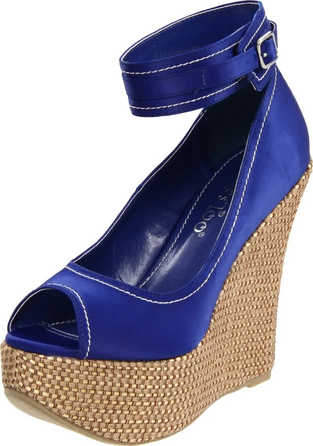 2 Lips Too Women's Dishy