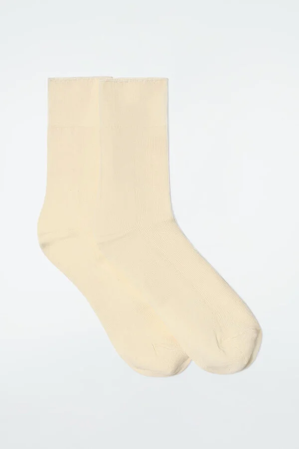 2-Pack Ribbed Panel Socks