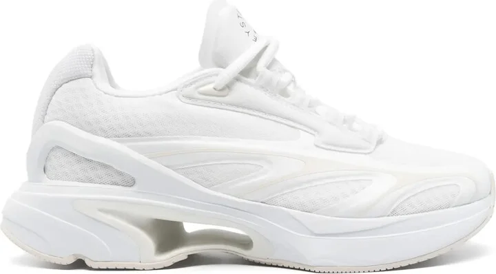 2000 Sneakers