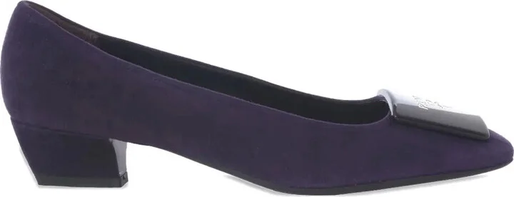 2000s Suede Low-Heel Pumps