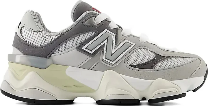 2002 Mesh Trainers