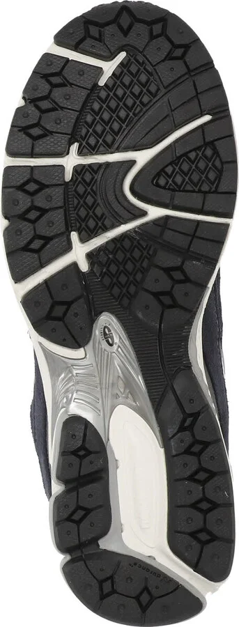 2002 R Sneakers - Image 5